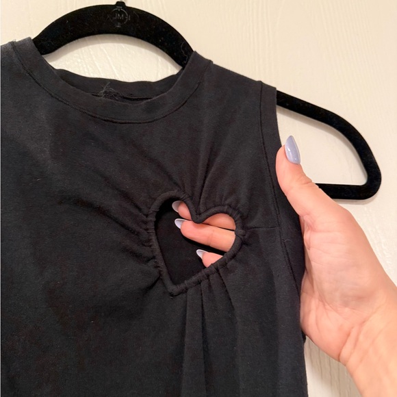 SKIMS Cotton Jersey Heart Tank - Soot - Picture 4 of 6